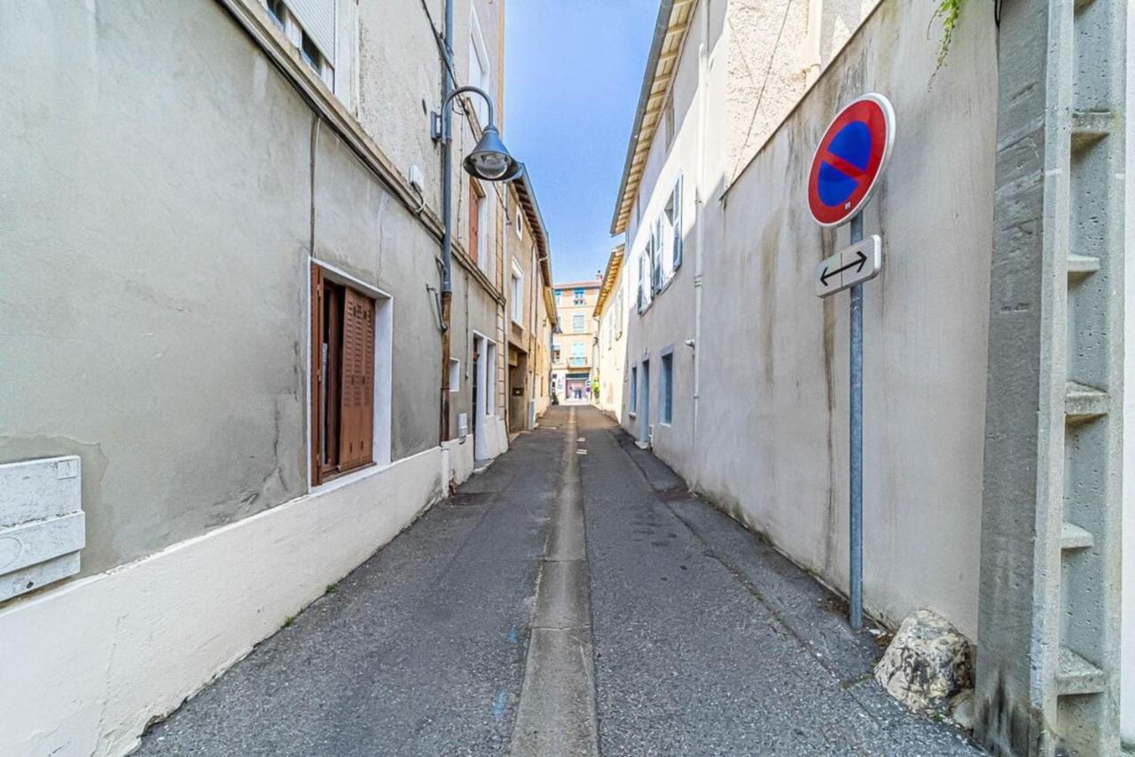 Quiet & Comfortable Studio Near Lyon Sainte-Foy-Les-Lyon Luaran gambar