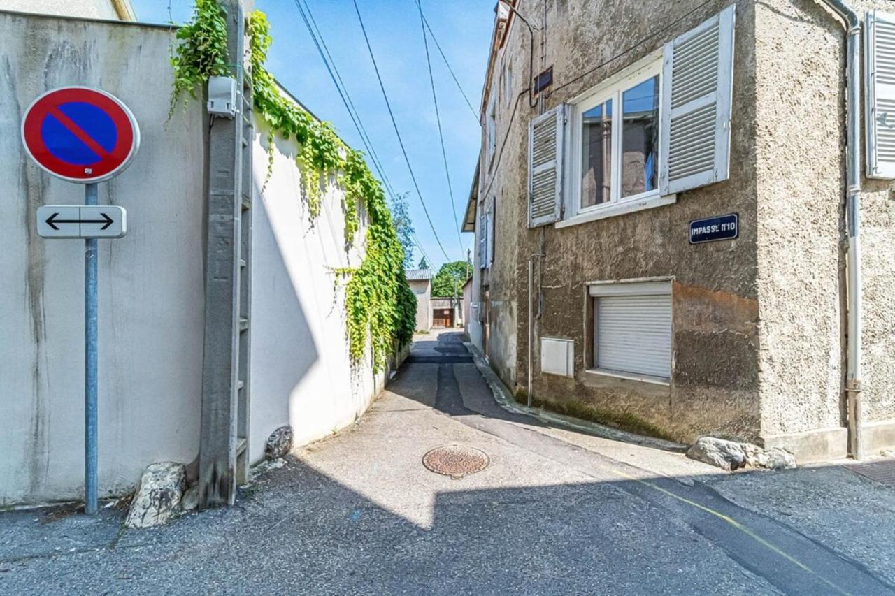 Quiet & Comfortable Studio Near Lyon Sainte-Foy-Les-Lyon Luaran gambar